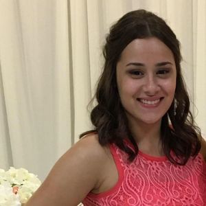 Meet your Posher, Isabelle